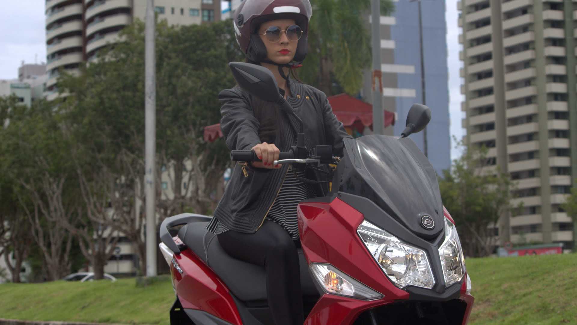 Nova scooter da Dafra